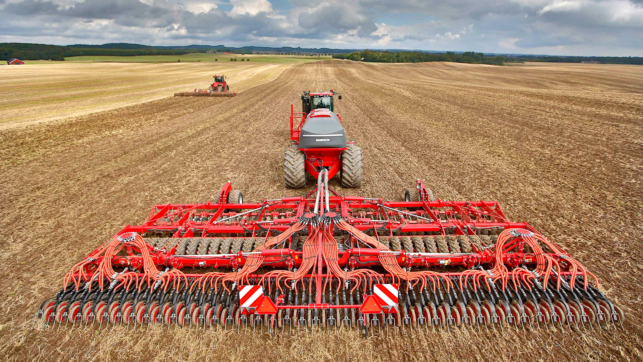 АО "Агростиль" - надежный поставщик сельхозтехники